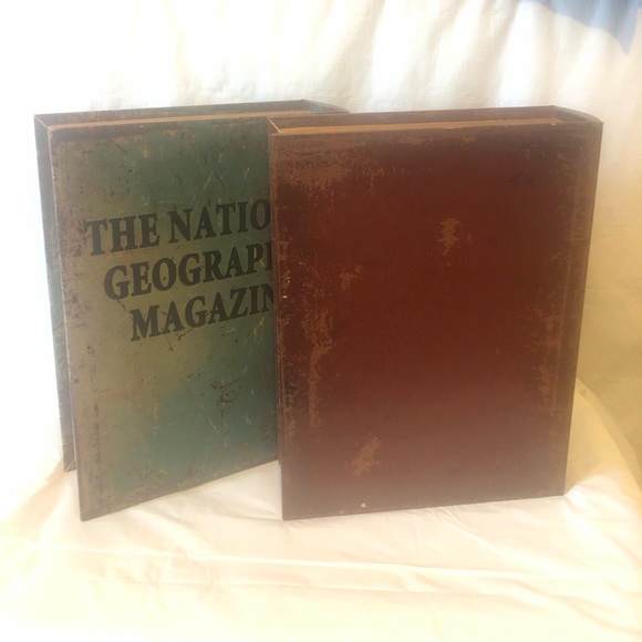 Book safes; large felt lined; Gulliver’s travels & National Geographic EUC 13” - Picture 7 of 9